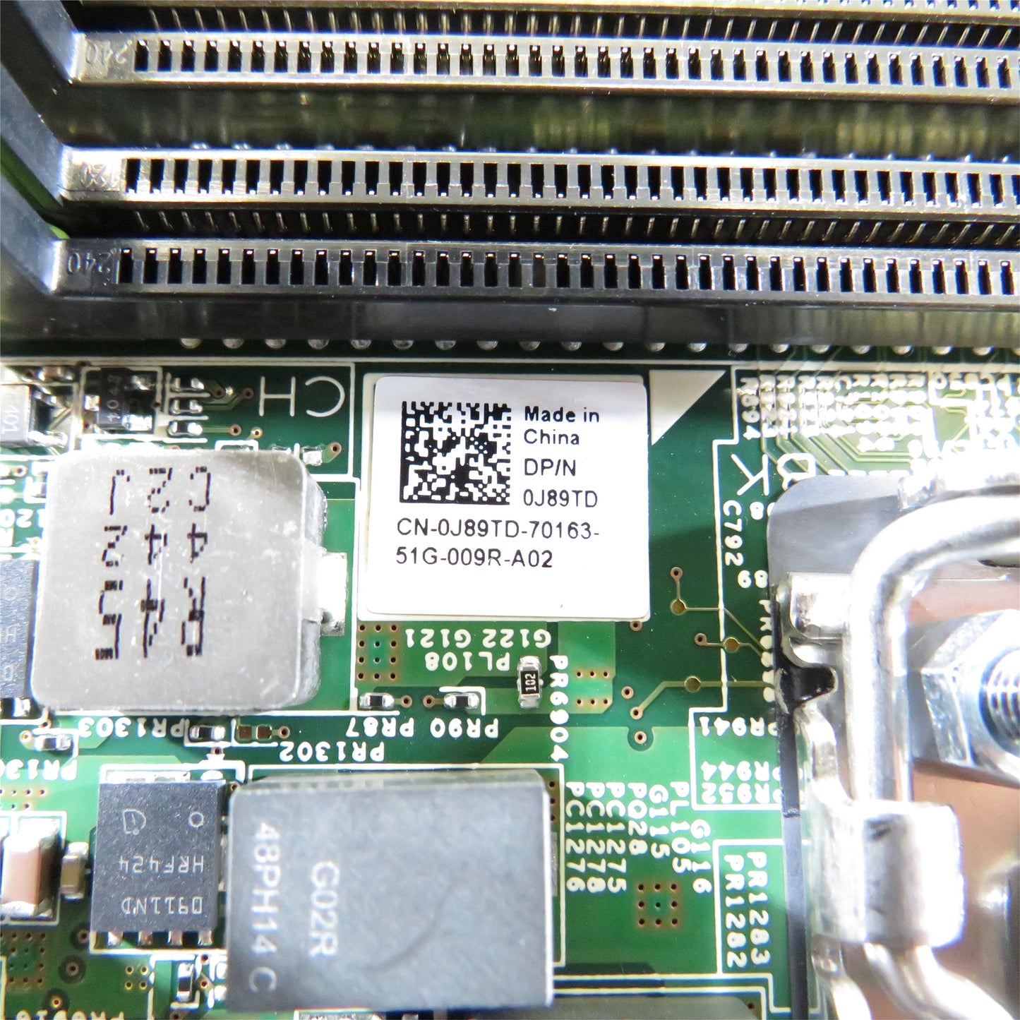 Dell J89TD PowerEdge M820 System Board (Refurbished)